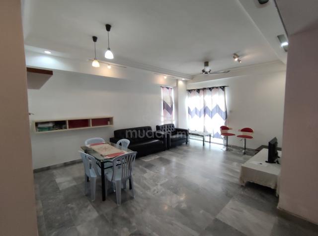 Ridzuan Condominium 1
