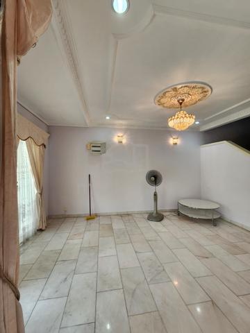 Usj4 Subang Jaya 22 x 75  2 STOREY HOUSE EXTENDED KITCHEN 3