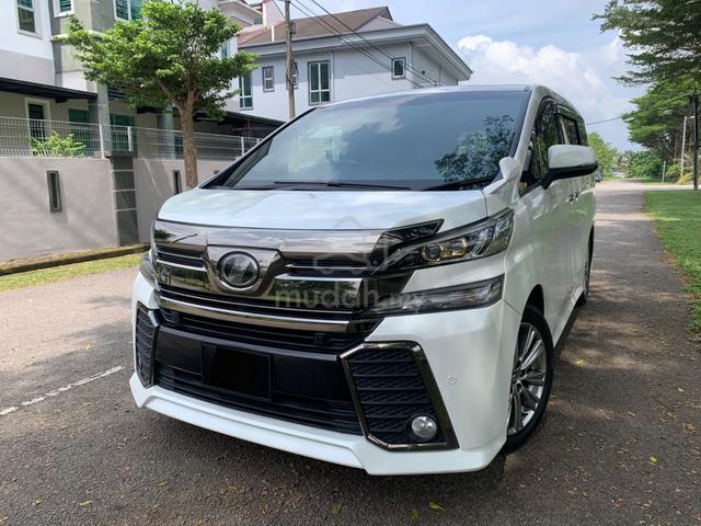 2017 Toyota VELLFIRE 2.5 Z GOLDEN EYES (A) - 1