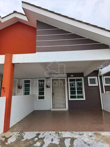 Rumah Sewa Tronoh 1