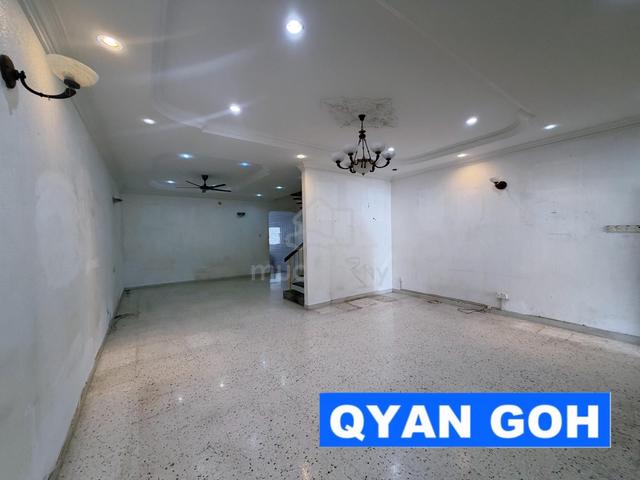 [Flat Land 2 Sty Terrace]-Lintang Delima Island Glades Park Greenlane 1