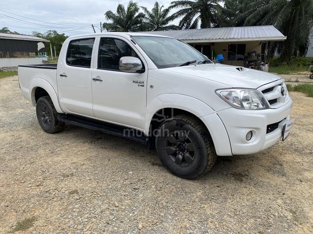 2011 Toyota HILUX 3.0 G DUAL CAB (A) - 3