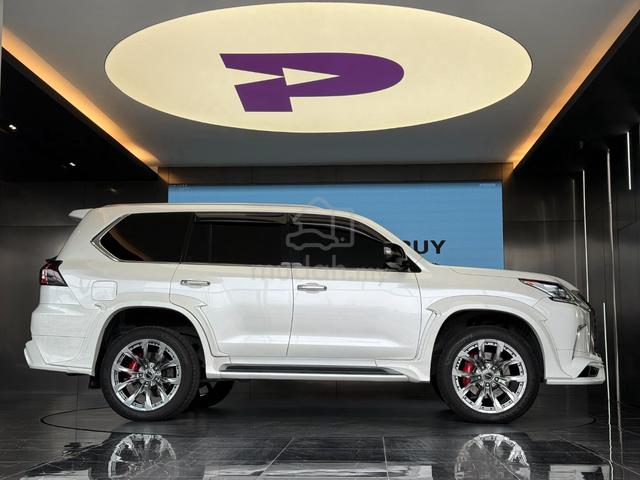 2016 Lexus LX570 5.7 WALD 22 INCH VACUUM/DOOR - 5