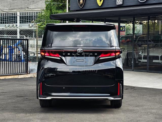 2025 Toyota VELLFIRE Z PREMIER [Black Interior] - 4