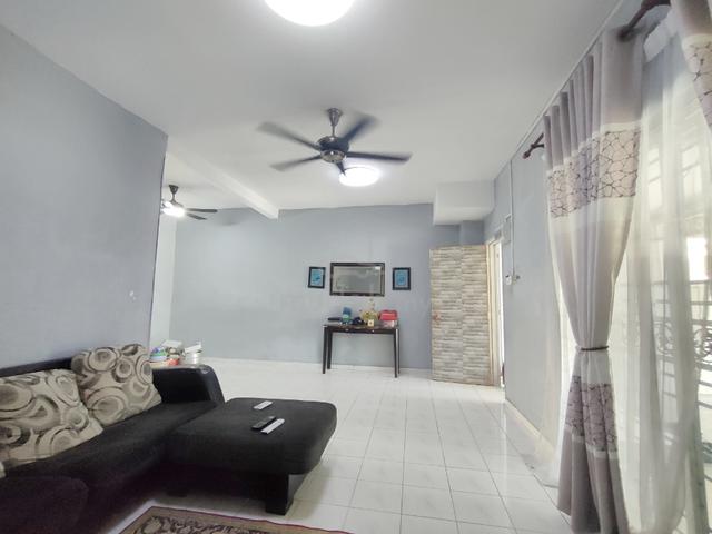 Dekat surau, Teres 2 Tingkat, Teluk Gedung Indah, Pelabuhan Klang 2