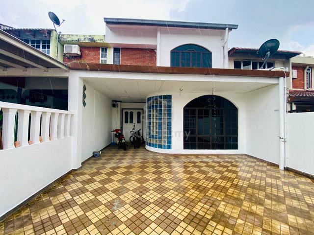 Double Storey Taman Bukit Maluri, Kepong, Kuala Lumpur 1