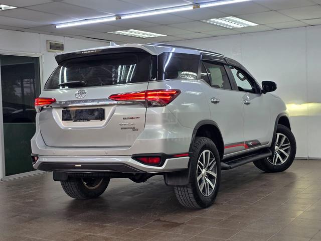 2018 Toyota FORTUNER 2.4 VRZ 4x4 (A) ✅ FUL SVC RCD - 4