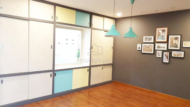 IOI Boulevard Puchong Jaya office nice and claean 1