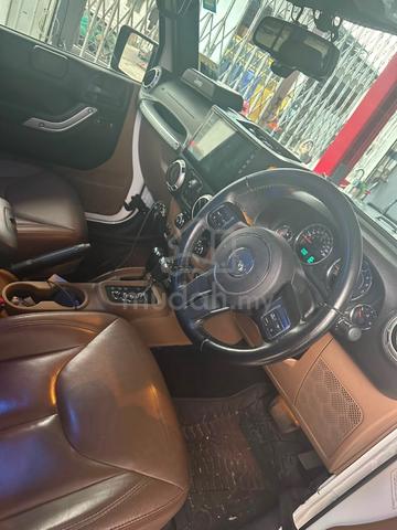 2017 Jeep WRANGLER 3.6 UNLIMITED SAHARA (A) - 5