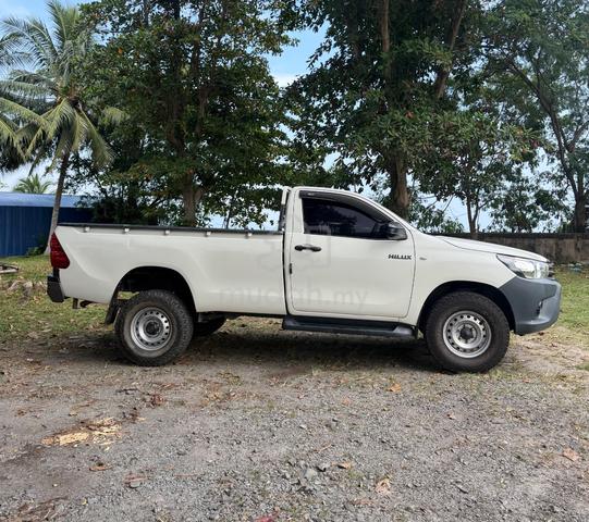 2019 Toyota HILUX 2.4 FACELIFT (M) - 3