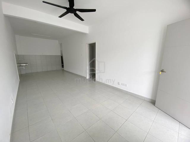 Townhouse Ground Floor Impian Emas Low Deposit G&G 1