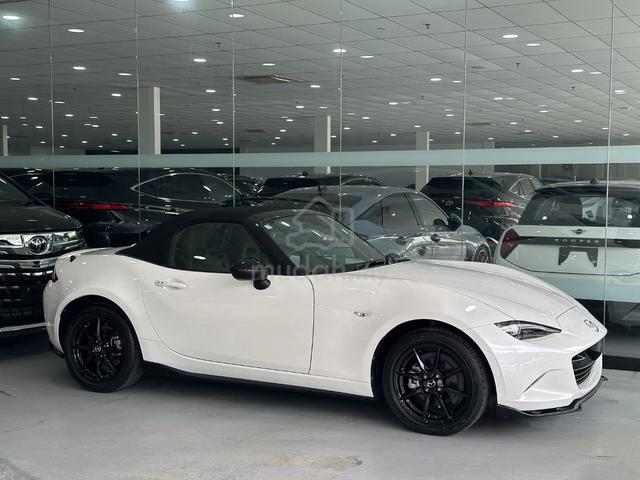 2023 Mazda ROADSTER MX-5 1.5 S LEATHER PACKAGE AT - 3