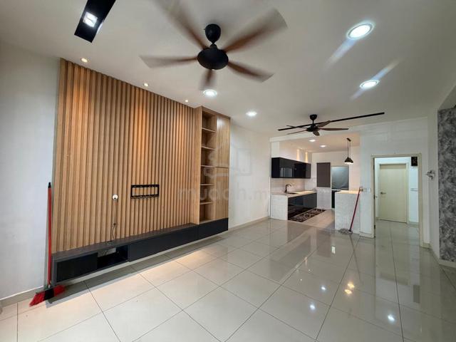 Garland Residence Rawang Renovated House for Rent 1