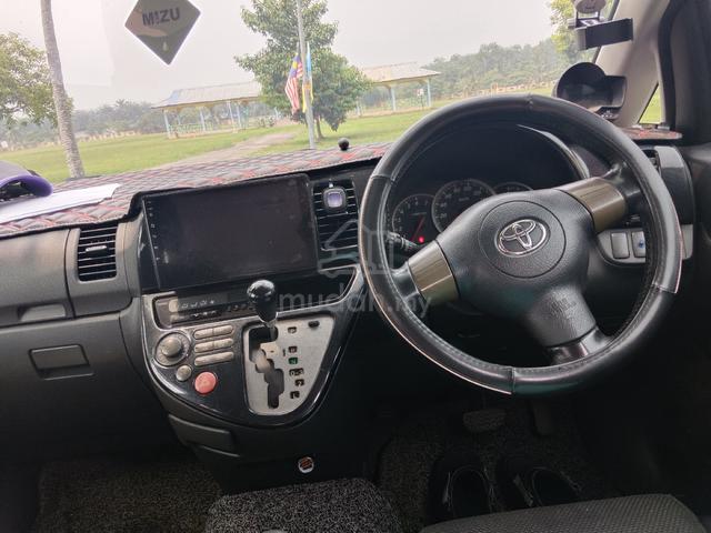 2005 Toyota WISH 1.8 X ZNE10G (A) - 4