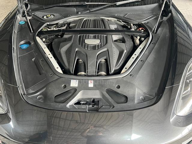2017 Porsche PANAMERA 2.9 V6 4S (A) UK SPEC/ BOSE - 4