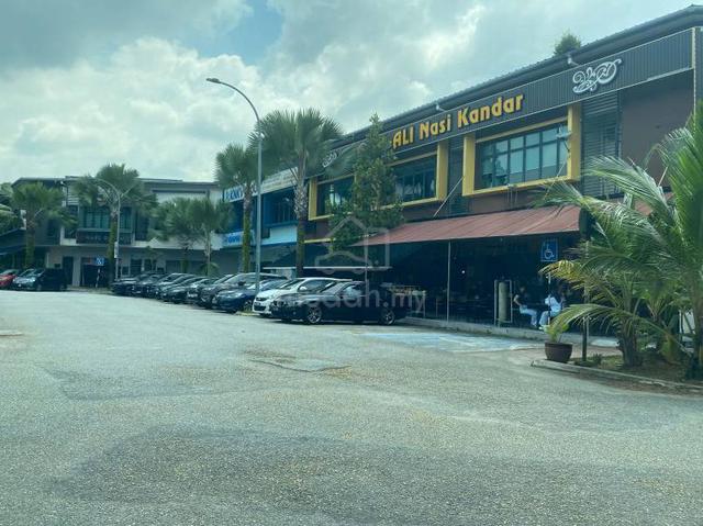 Main Road 22x65 Shop Bukit Jelutong Seksyen U8 Shah Alam 1