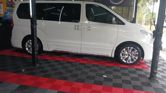 2010 Hyundai GRAND STAREX 2.5 CRDi VGT (A) - 4