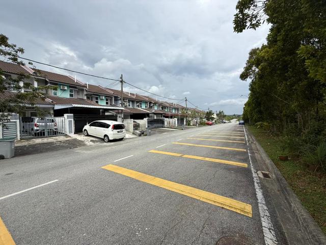 Kangkar Pulai ,Taman Laman Indah RMMJ Corner Lot 1