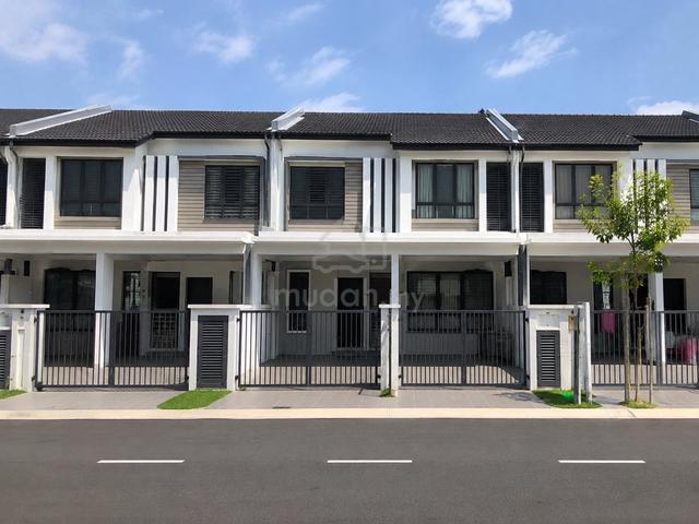 Near PLUS / Near KLIA / X Banjir / First Home Suitable / Monthly 2k - 1