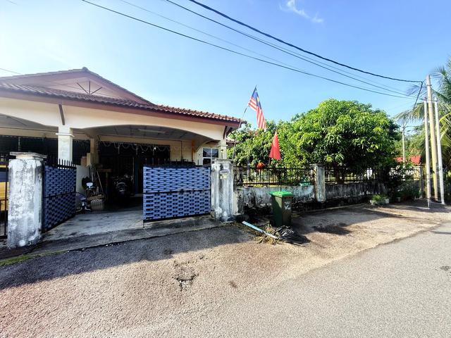 Corner Lot Semi D Taman Bersatu, Baling - Tanah Luas 1
