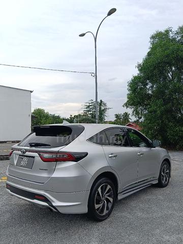 Harrier 2.0 Turbo premium - 4