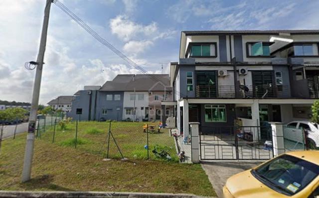 CORNER 3 storey Terrace House Taman Scientex 1