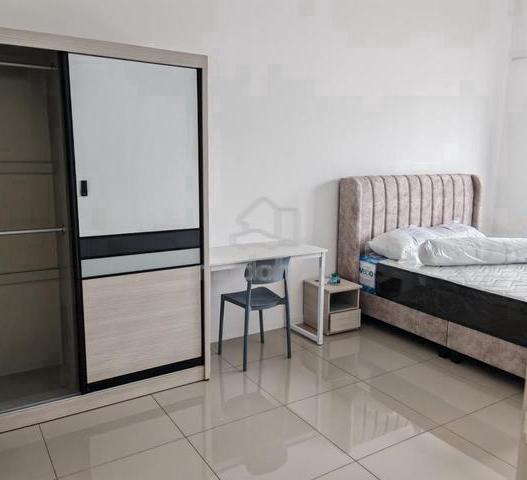 Cheapest+Bigger+Private Room Rent for Females Klang,Selangor. 1