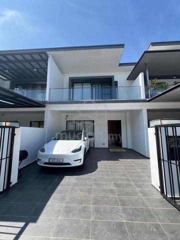 【For Rent】Permas Jaya @ The Straits View Homes Double Storey Terrace 1
