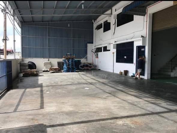 200x70 Gunung Rapat Sri Rapat Industri Ringan Kinta Jaya Rent Simpang 1