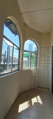 Master Room to Rent at Taman Serdang Raya. 3