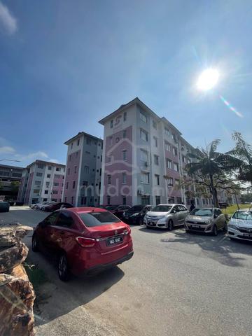 Megah Villa Apartments 1