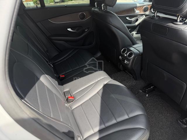 Mileage 45k‼️2018 Mercedes Benz GLC200 2.0 - 5