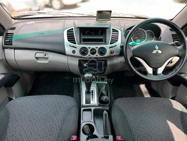 2011 Mitsubishi Triton 2.5 Dual Cab 4X4 Pickup - 5