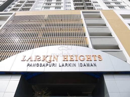 Larkin, Larkin Heights Apartment, 3Bed 2Bath 1