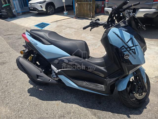 Carousel Image