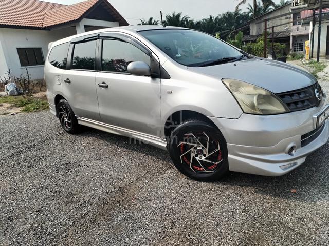2010 Nissan GRAND LIVINA 1.6 CLASSIC/COMFORT (A) - 1