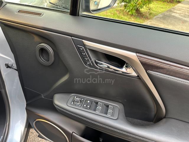 SILVER BLK SEAT 2022 Lexus RX300 F SPORT 2.0 RX300 - 4