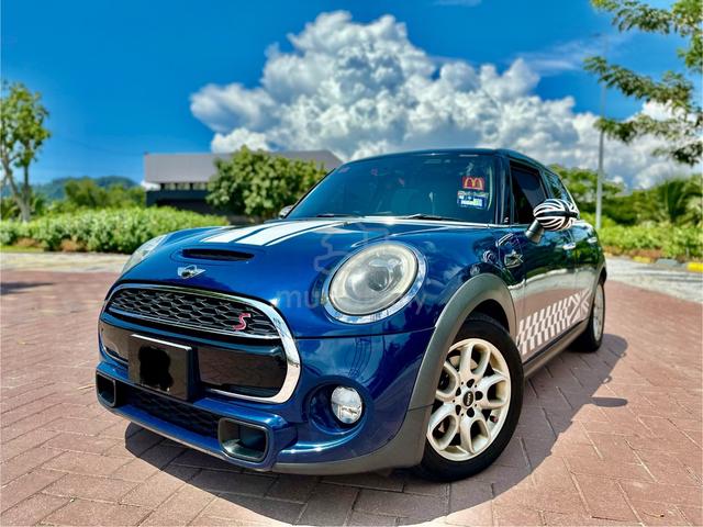 2015 Mini Cooper S - 2