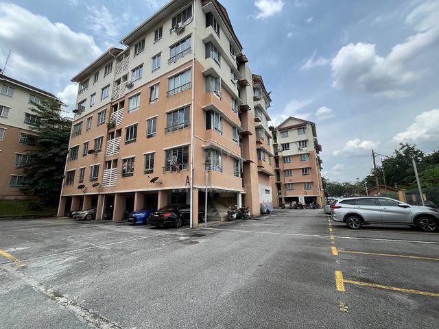 Laman Suria (Kajang) 1