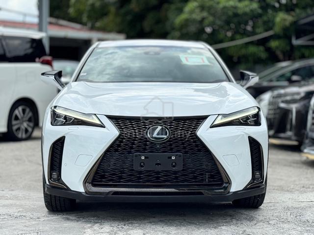 2021 Lexus UX 200 F-SPORT 2.0 / 13K KM 4.5A SROOF - 3