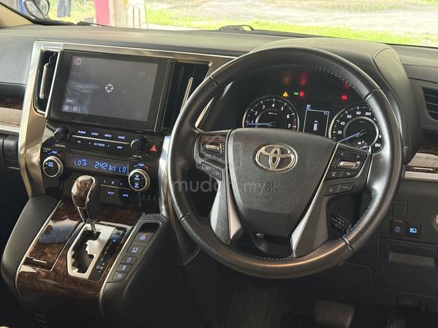 2022 Toyota ALPHARD 2.5 X GRADE 4 - 4