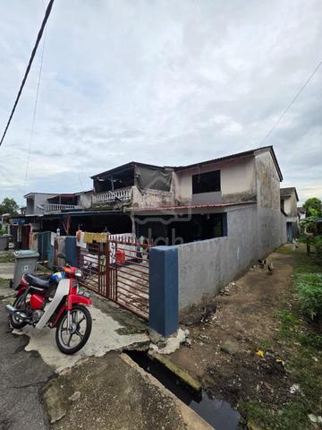 Jalan Bayan, Megah Ria, 2 storey lowcost, endlot ,unblock view. 1
