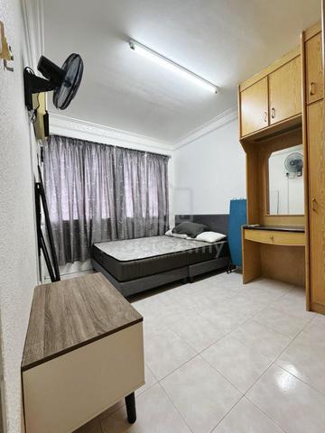 Master room for rent at Desa Green, Jelutong 【Can Share for 2 Person 】 1