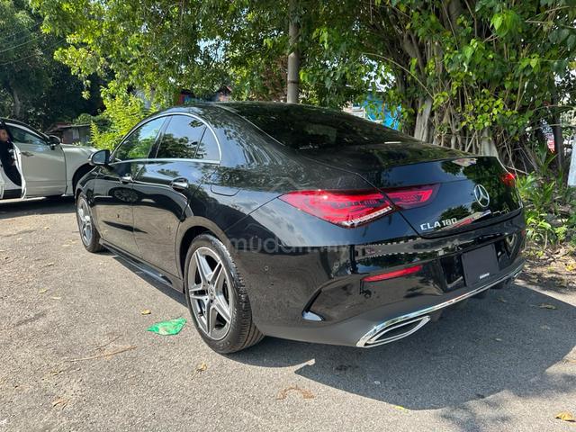 (LOW MILLEAGE) Mercedes BENZ CLA180 AMG LINE 2023 - 2
