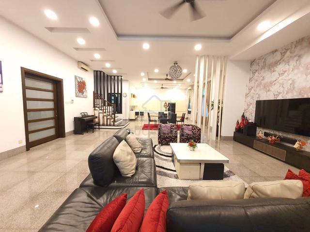 Subang Heights West 3 Storey Bungalow Modern Design 1