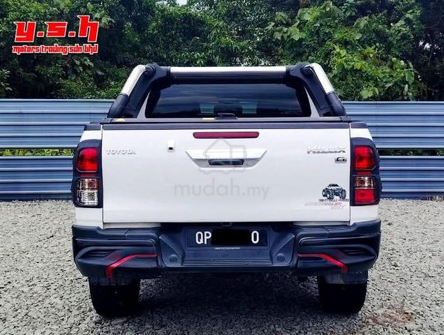 2016 Toyota HILUX 2.8 G VNT (A) - 4