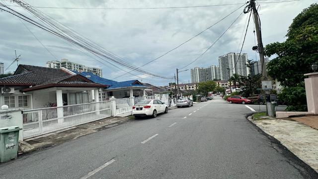 Pantai Jerjak Single Story Semi Detached House 1