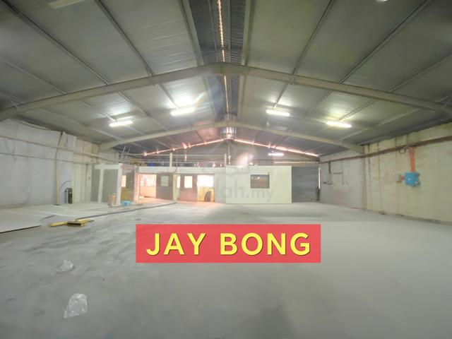 Mak Mandin 1.5 Storey Semi-D Factory At Industry Factory *For Rent* 1