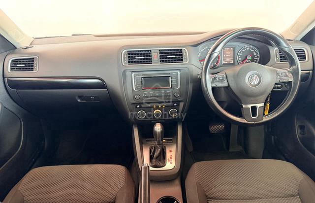 ORI2015 Volkswagen JETTA 1.4 TSI SPORT ONE OWNER - 5