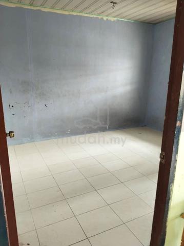 100% LON, Teres Setingkat, SAMARINDAH 4